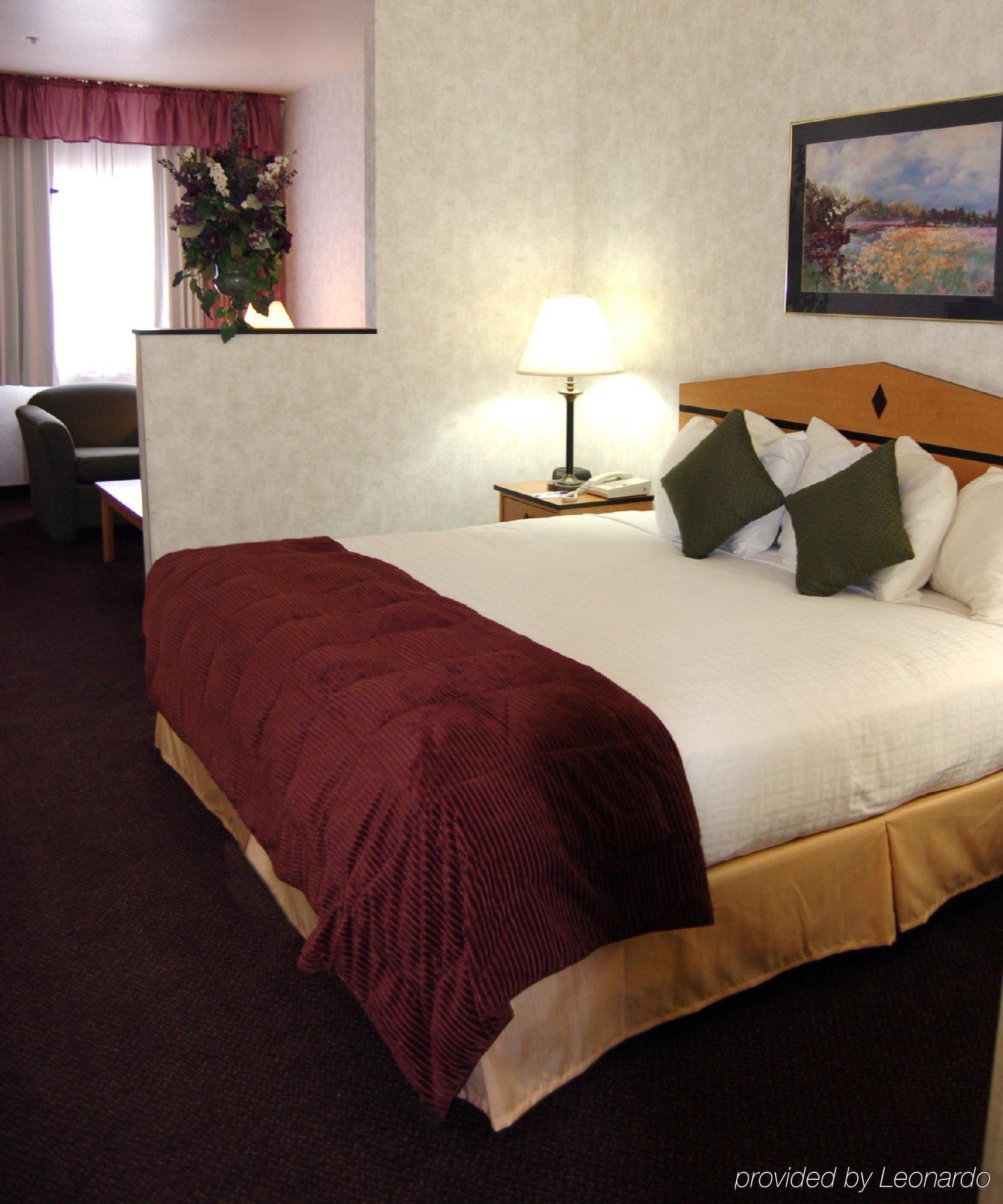 Crystal Inn Hotel & Suites - West Valley City Habitación foto